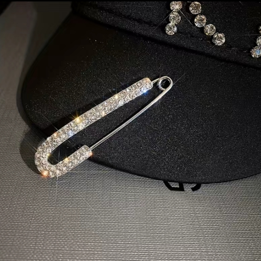 NEW Rhinestone Safety Pin Brooch Pin - Picture 5 of 5